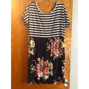 Chic soul floral and stripped dress